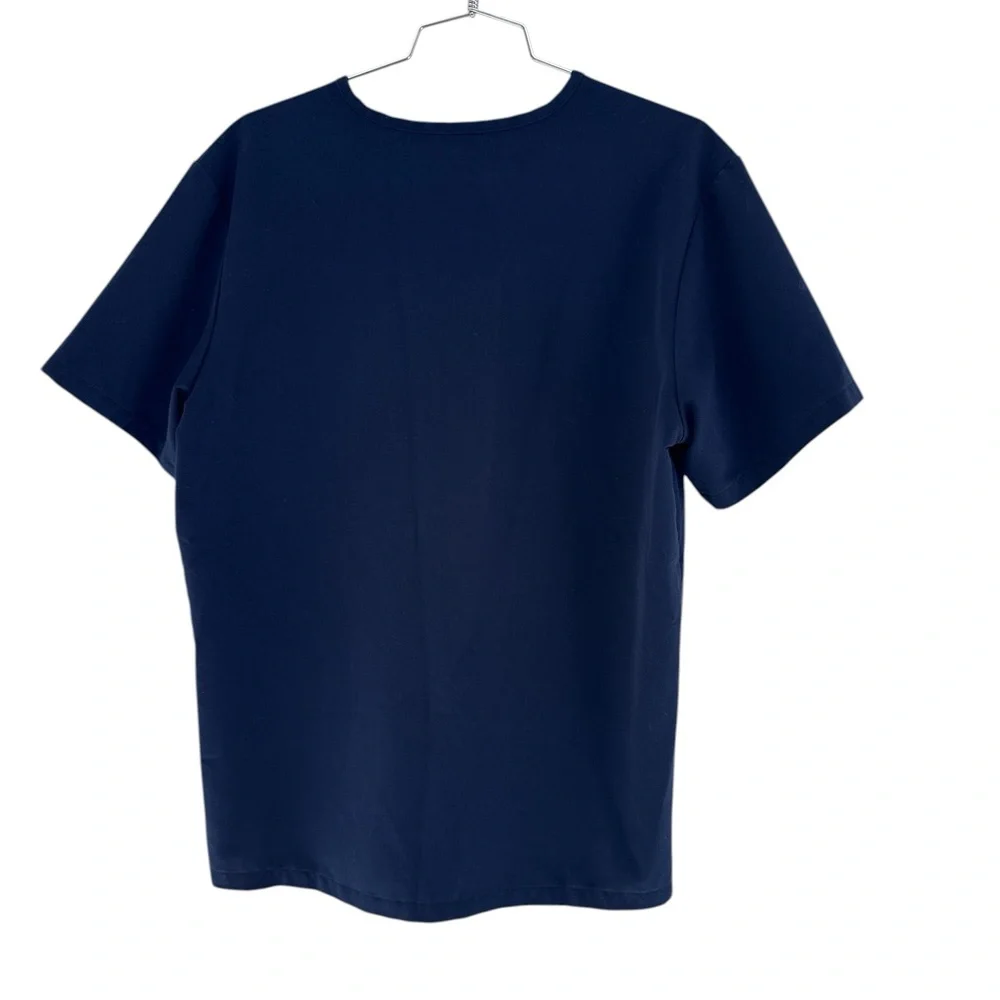 Figs Technical Collection Women's Scrubs Top Navy Blue 2 Pocket Size Medium - Picture 2 of 7